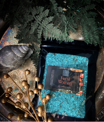 Feral Woman Bath Soak