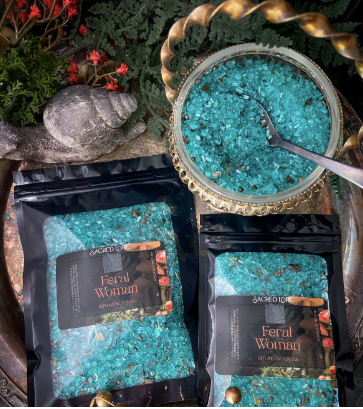 Feral Woman Bath Soak